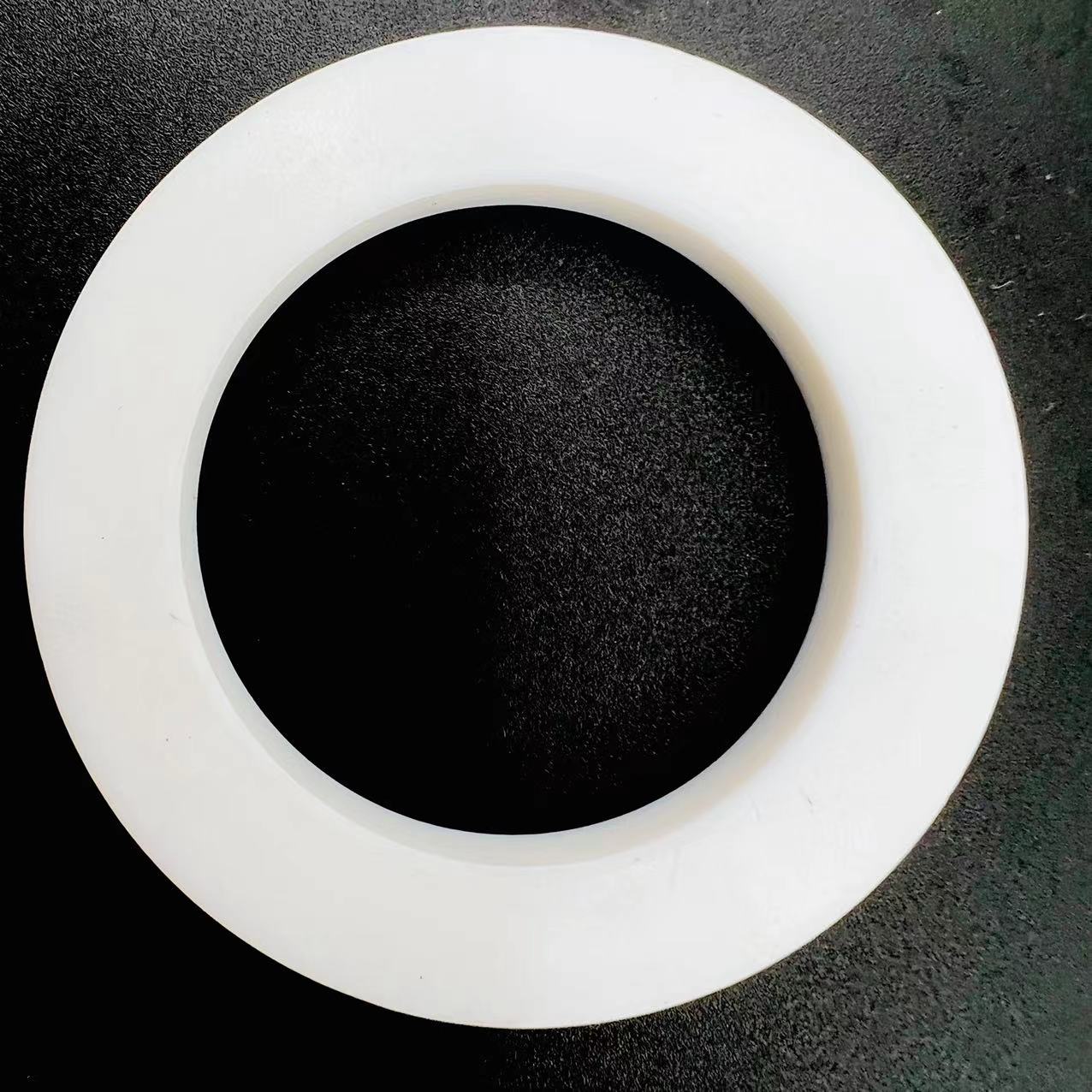 PTFE expandat